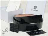 Givenchy ��AƤ��